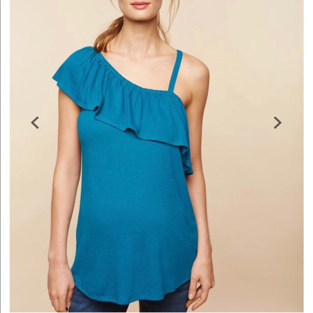 NWT One Shoulder Ruffle Maternity Top